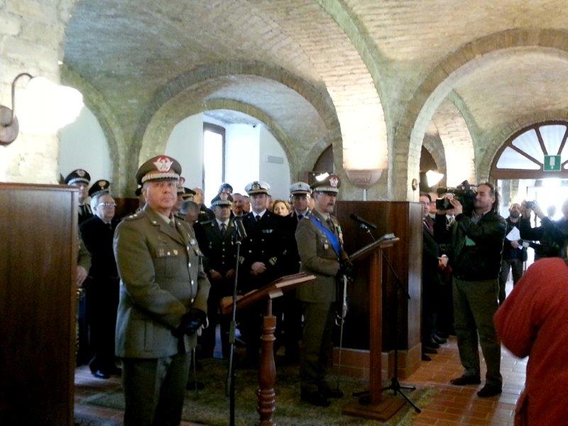 CAMBIO DELLA GUARDIA AL COMANDO MILITARE